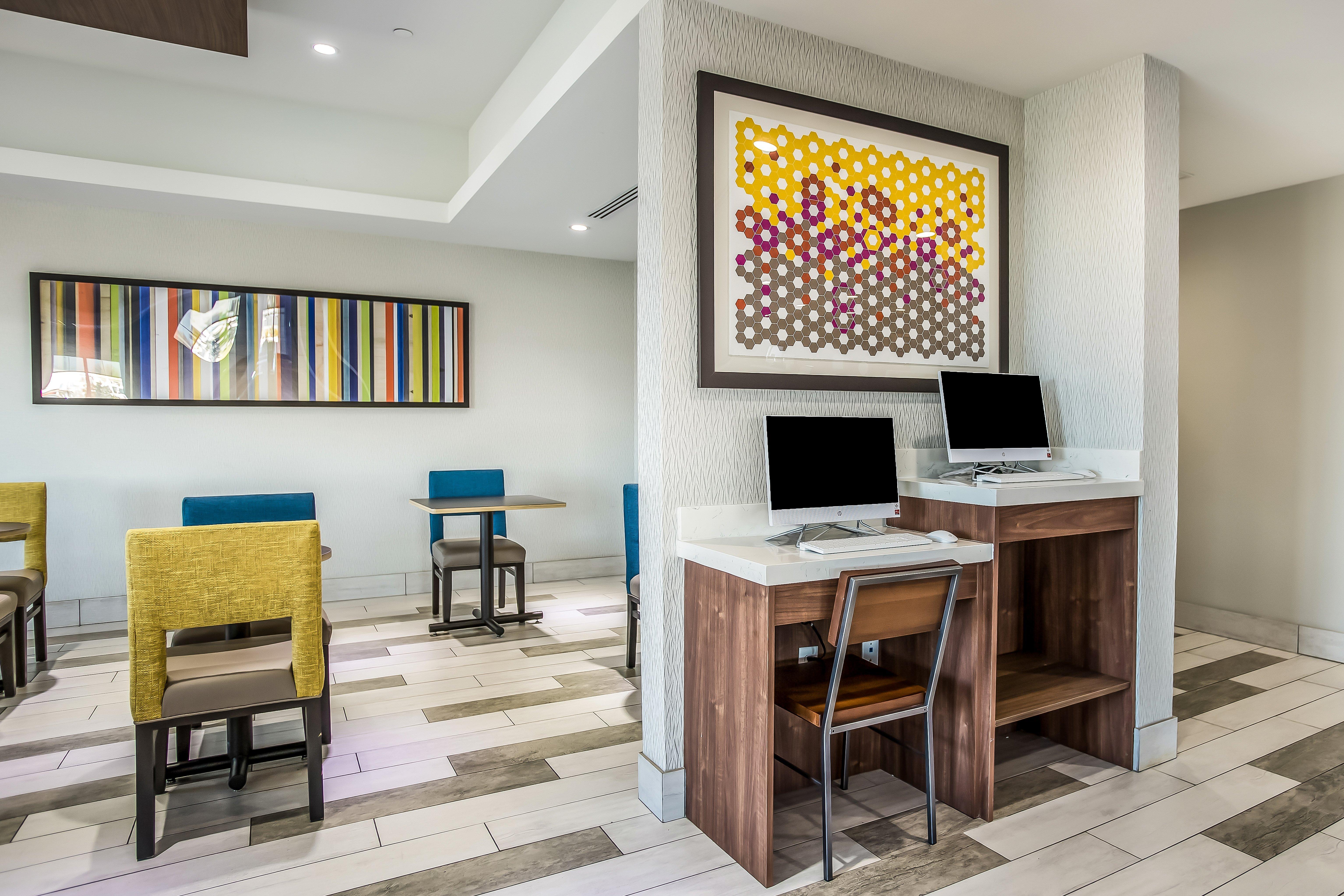 Holiday Inn Express & Suites Tulsa East - Catoosa By Ihg Buitenkant foto