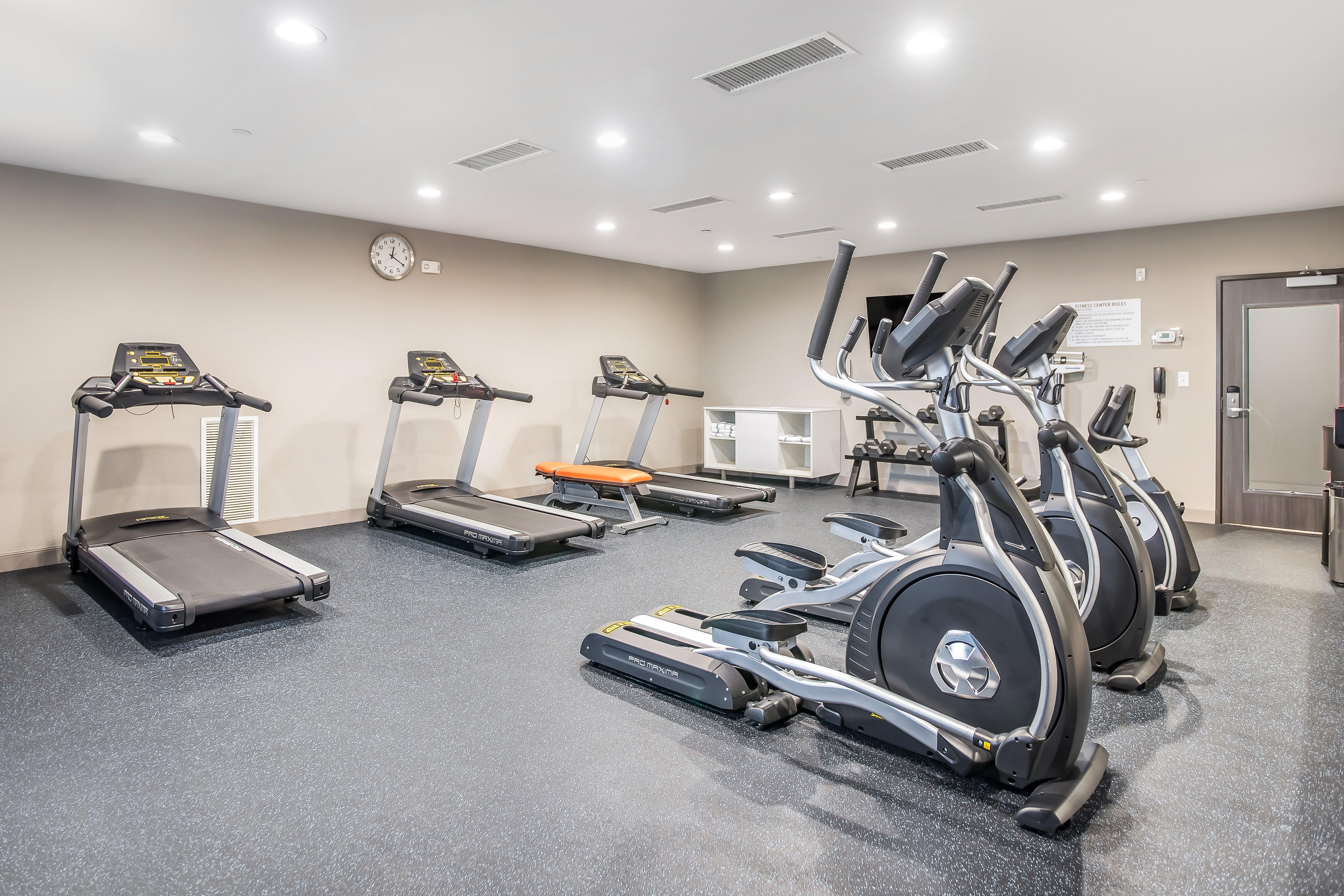 Holiday Inn Express & Suites Tulsa East - Catoosa By Ihg Buitenkant foto